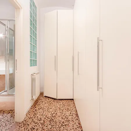 Ghirlandina - La Casa Dell'esteta *